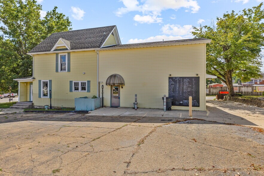More Photos Of 47 N Allen St, Bonne Terre General Retail For Sale