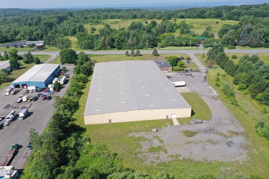 More Photos Of 1210 Route 9, South Schodack Warehouse For Lease