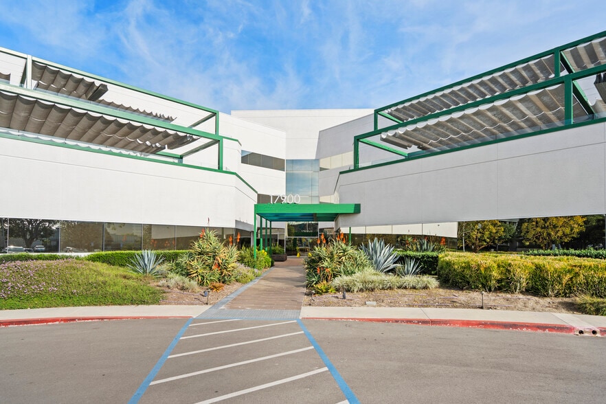 Primary Photo Of 17900 Von Karman Ave, Irvine Office For Sale