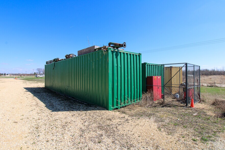 More Photos Of 5640 44th Ave S, Clinton Industrial For Sale