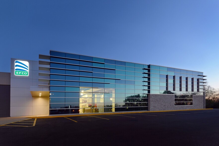 More Photos Of 807-819 E Hwy 60, Monett General Retail For Sale