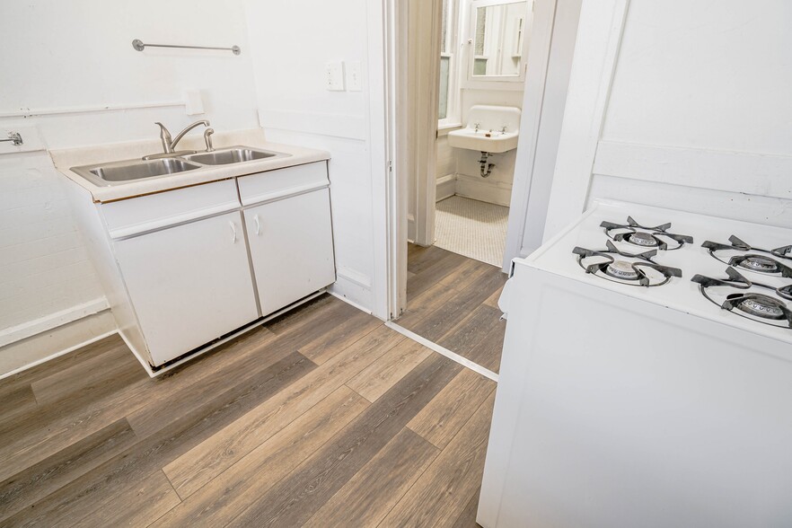 More Photos Of 990 Grand Ave, Saint Paul Apartments For Sale