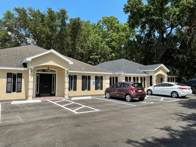 More Photos Of 2145 US Highway 441, Leesburg Office For Lease