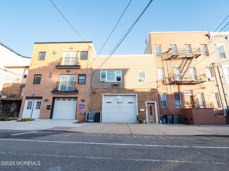 Primary Photo Of 62 Hancock Ave, Jersey City Apartments For Sale