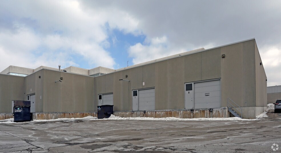 More Photos Of 265 Rimrock Rd, Toronto Office For Lease
