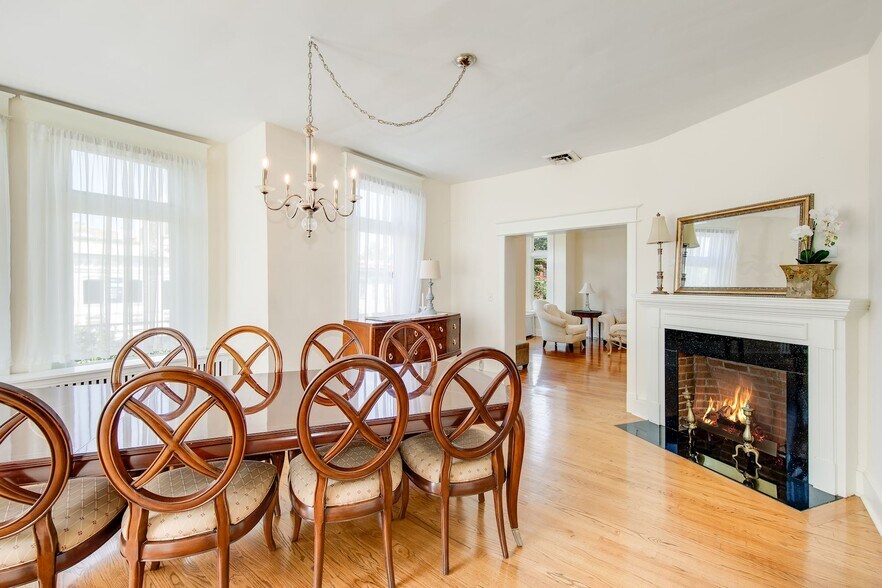 More Photos Of 1755 18th St Nw, Washington Apartments For Sale