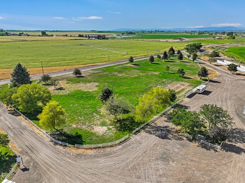 More Photos Of 4074 N 2000 E, Filer Warehouse For Sale