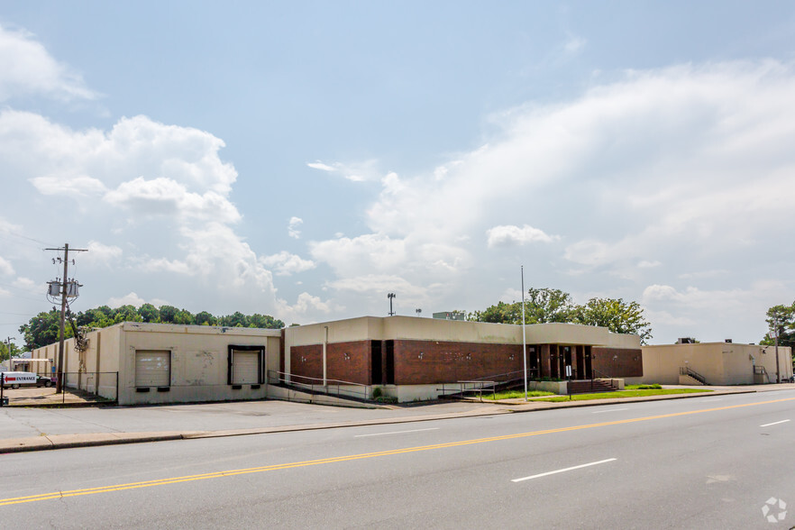 Primary Photo Of 6301 Forbing Rd, Little Rock Distribution For Lease