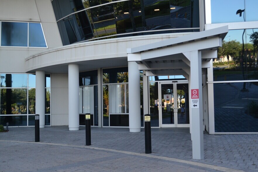 More Photos Of 3900 Millenia Blvd, Orlando Medical For Lease