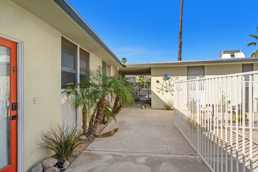 More Photos Of 1777 E Arenas Rd, Palm Springs Apartments For Sale