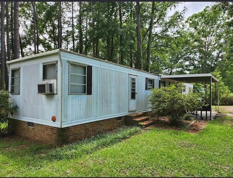 More Photos Of 1425 Farlow Rd, Raleigh Manufactured Housing Mobile Home Park For Sale