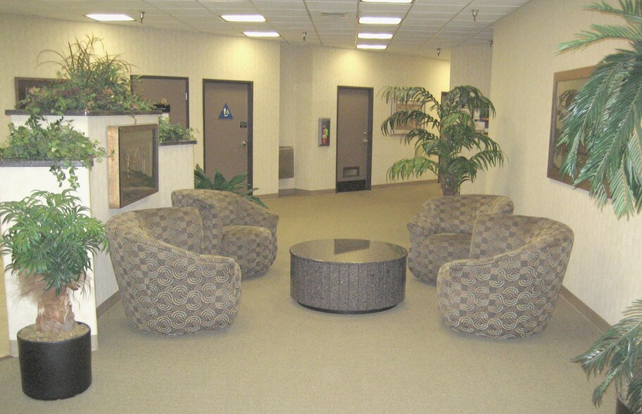 More Photos Of 299 W Foothill Blvd, Upland Medical For Sale