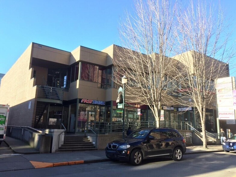 More Photos Of 4719-4729 University Way NE, Seattle Office For Lease