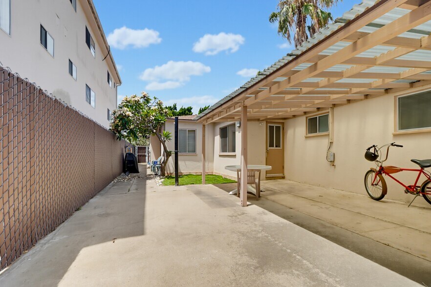 More Photos Of 1449 Oliver Ave, San Diego Multifamily For Sale