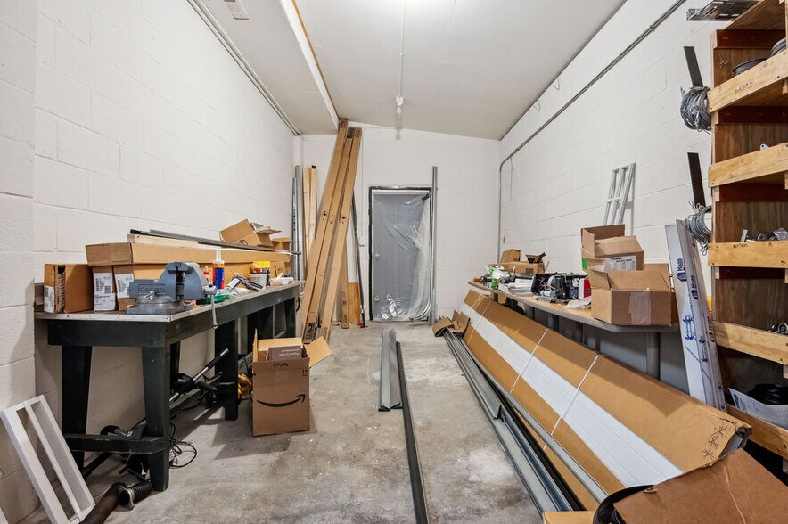 More Photos Of 1212-1216 Gum Branch Rd, Jacksonville General Retail For Sale