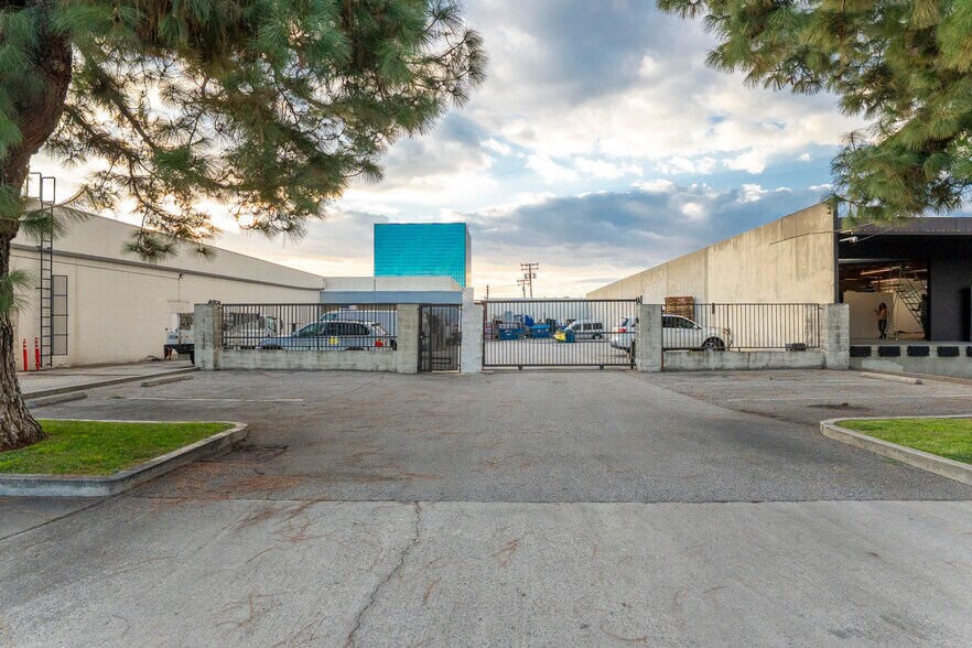 More Photos Of 429 S Palm Ave, Alhambra Food Processing For Sale