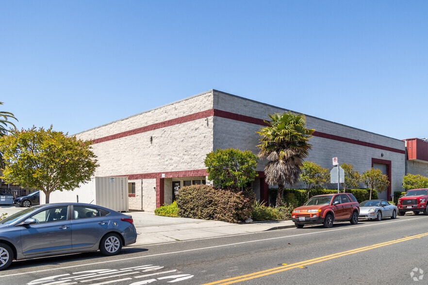Primary Photo Of 2985 Fair Oaks Ave, Redwood City Warehouse For Lease
