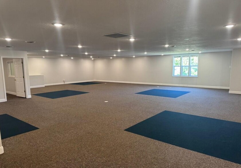 More Photos Of 1463 Commerce Way, Idaho Falls Warehouse For Sale
