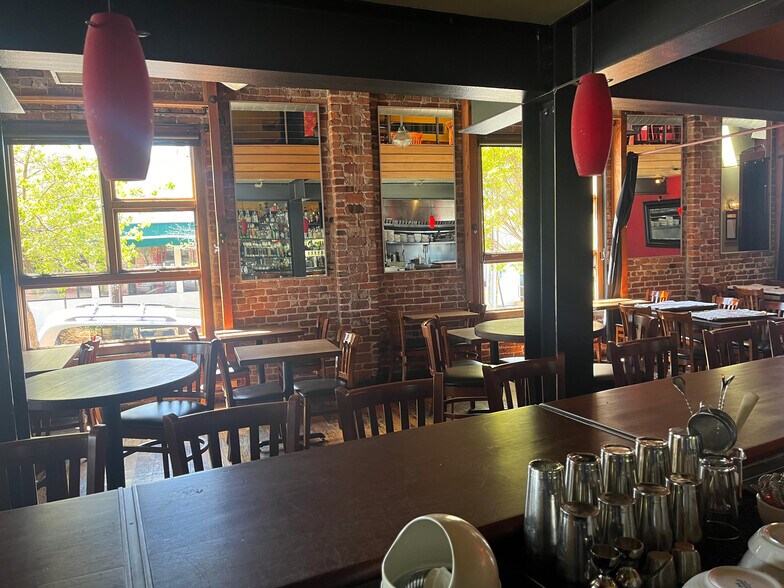 More Photos Of 1501 Solano Ave, Albany Restaurant For Sale