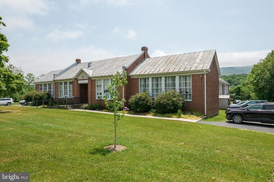 More Photos Of 251 Gore, Gore Schools For Sale