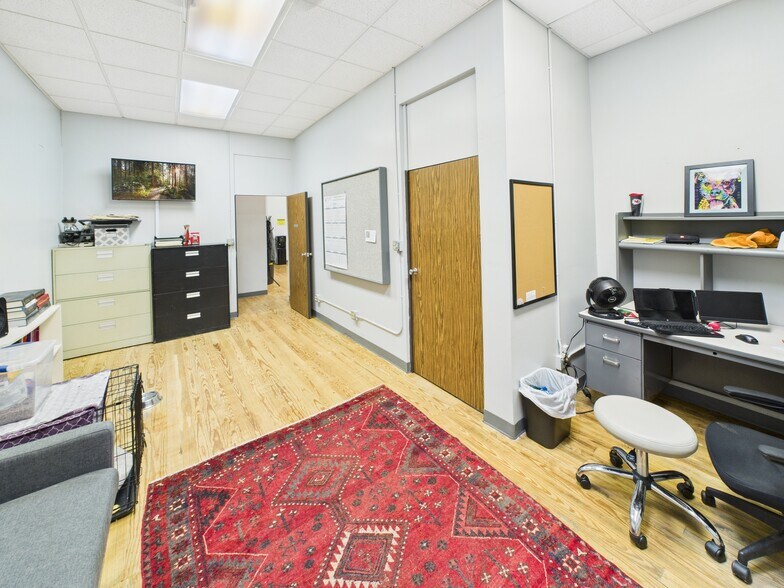 More Photos Of 214 W Main St, Sedalia Storefront Retail Office For Sale