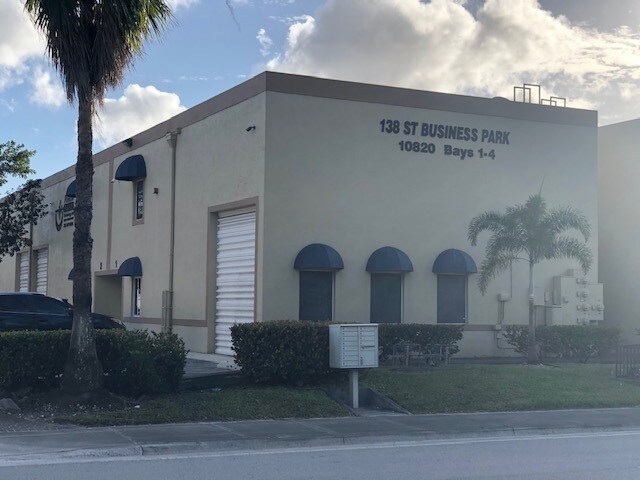 More Photos Of 10820 NW 138th St, Hialeah Warehouse For Lease