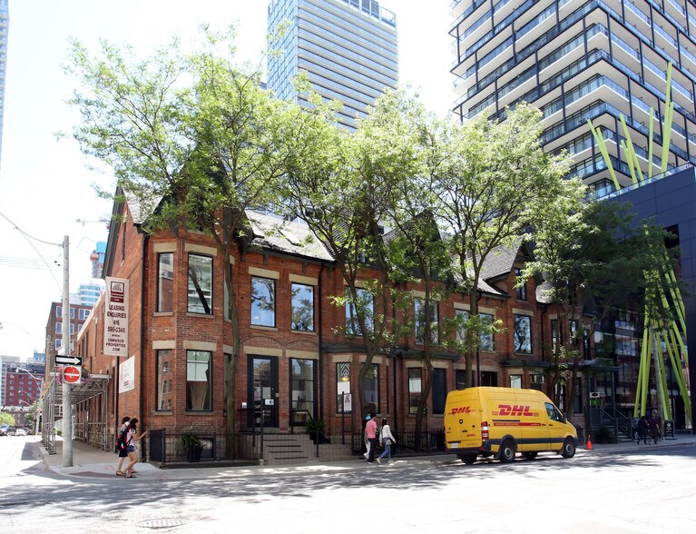 Primary Photo Of 269-277 Richmond St W, Toronto Office For Sale