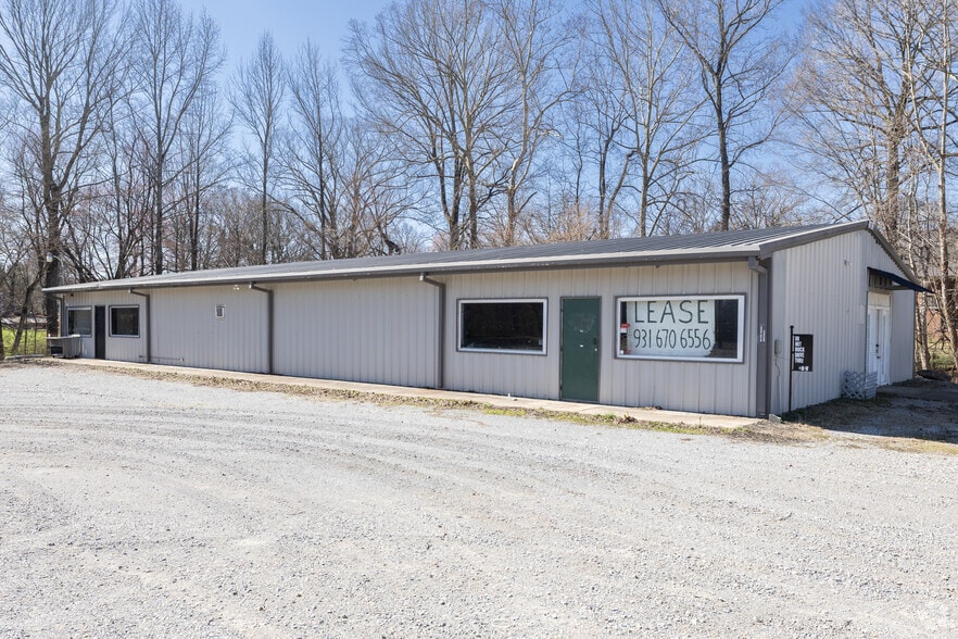 Primary Photo Of 7606 Tatum Rd, Lyles Light Distribution For Lease