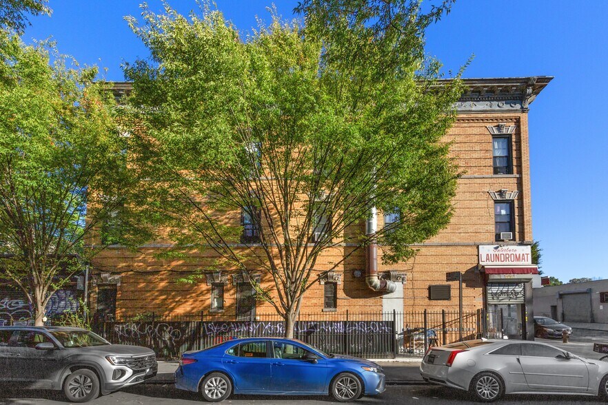 More Photos Of 661 Central Ave, Brooklyn Storefront Retail Residential For Sale