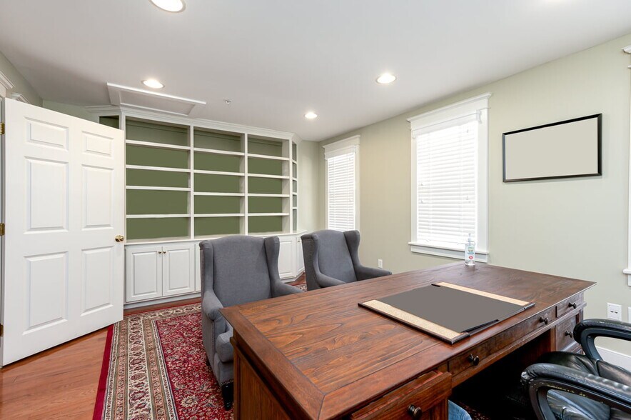 More Photos Of 27 Maryland Ave, Annapolis Office Residential For Lease