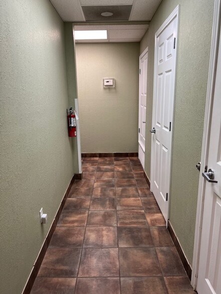More Photos Of 600 S Red River Expy, Burkburnett Medical For Sale