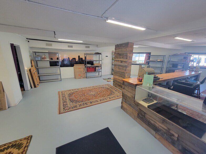 More Photos Of 5205 Haines Rd, Saint Petersburg Flex For Sale