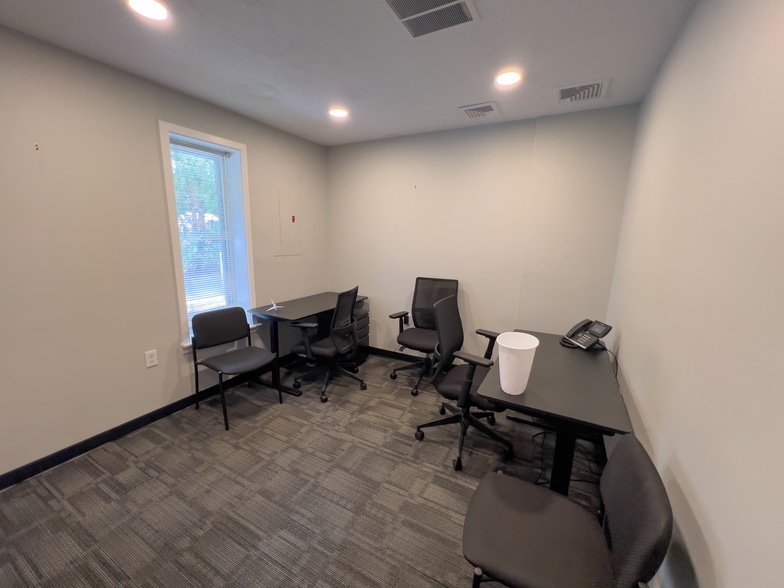 More Photos Of 210 Whiting St, Hingham Office For Lease