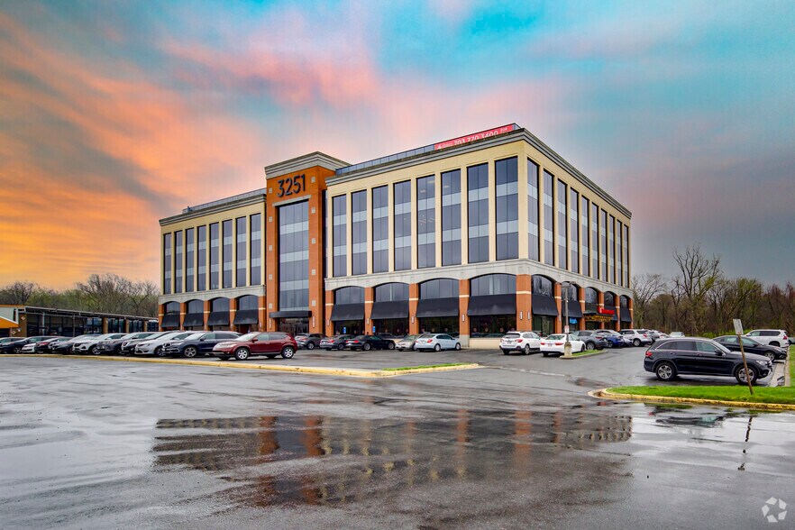 More Photos Of 3251 Blenheim Blvd, Fairfax Office For Lease