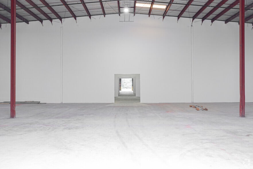 More Photos Of 1001 Bridge St, Fuquay Varina Unknown For Lease