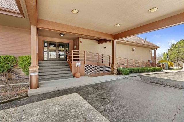 More Photos Of 26732 S Balmoral Woods Dr, Crete Golf Course Driving Range For Sale