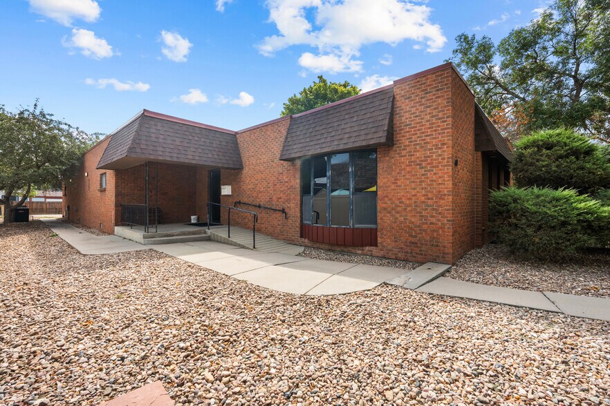 More Photos Of 40 S 6th Ave, Brighton Medical For Lease