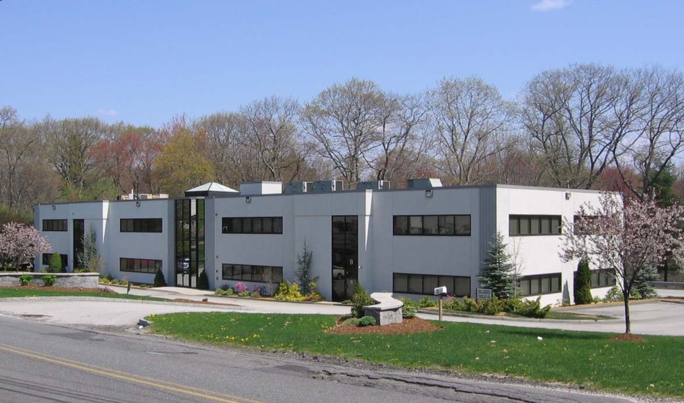 Primary Photo Of 107 Otis St, Northborough Medical For Lease