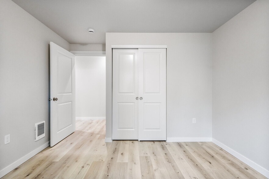 More Photos Of 3631 Green River Rd, Sweet Home Multifamily For Sale