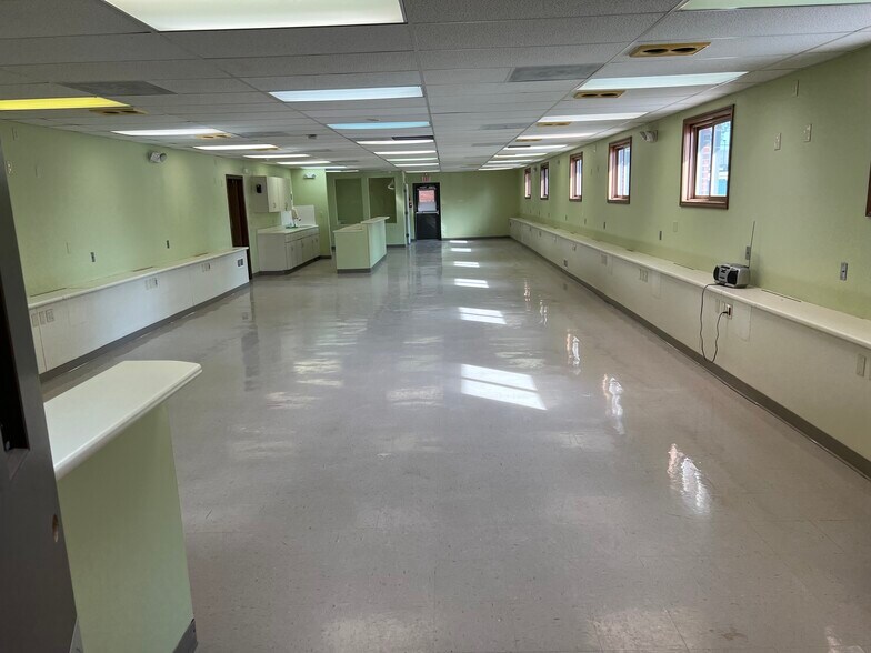More Photos Of 144 Scott Station Rd, Jefferson City Medical For Lease