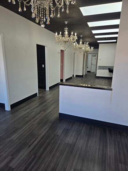 More Photos Of 519 SW 3rd St, Lee's Summit Medical For Lease