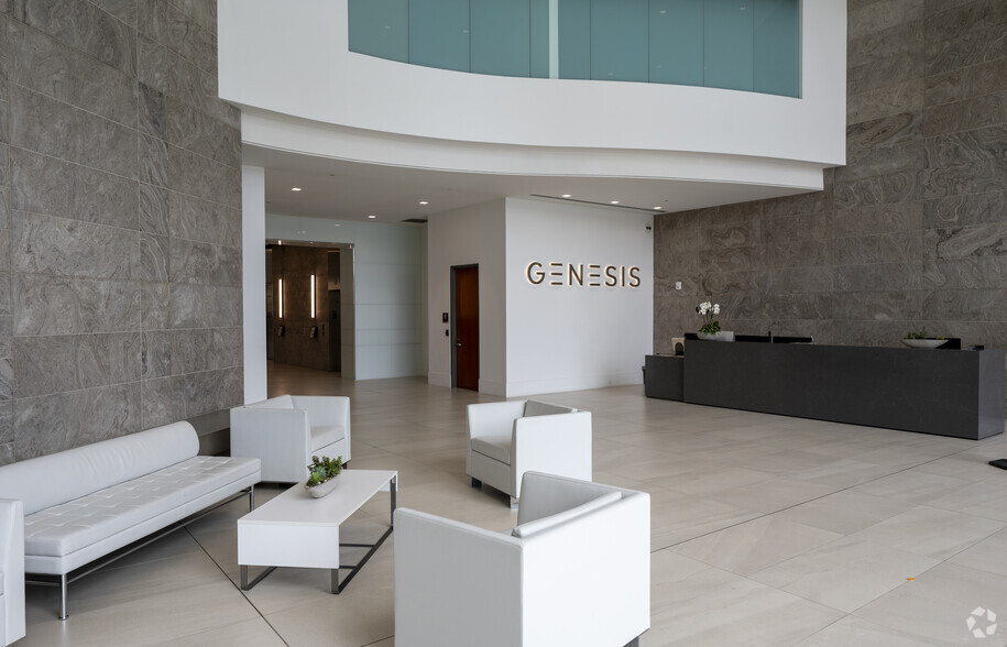 More Photos Of 2001 Junipero Serra Blvd, Daly City Research And Development For Lease