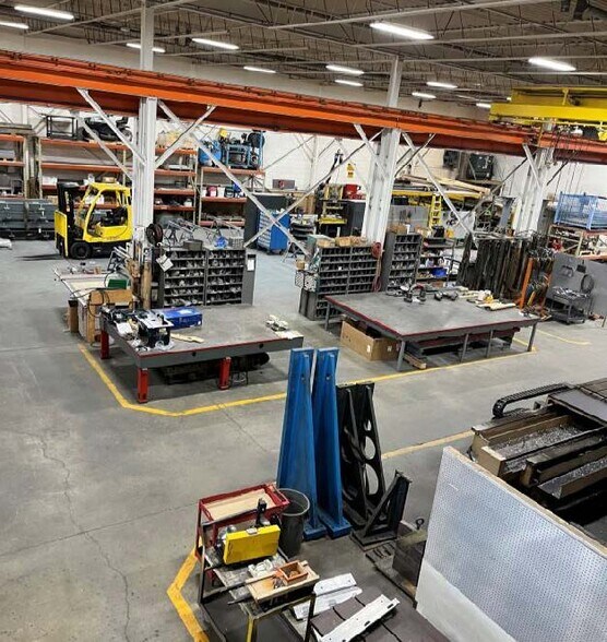 More Photos Of 32940 Janet Ave, Fraser Warehouse For Lease