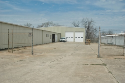 More Photos Of 3401 E Reno Ave, Oklahoma City Industrial For Lease