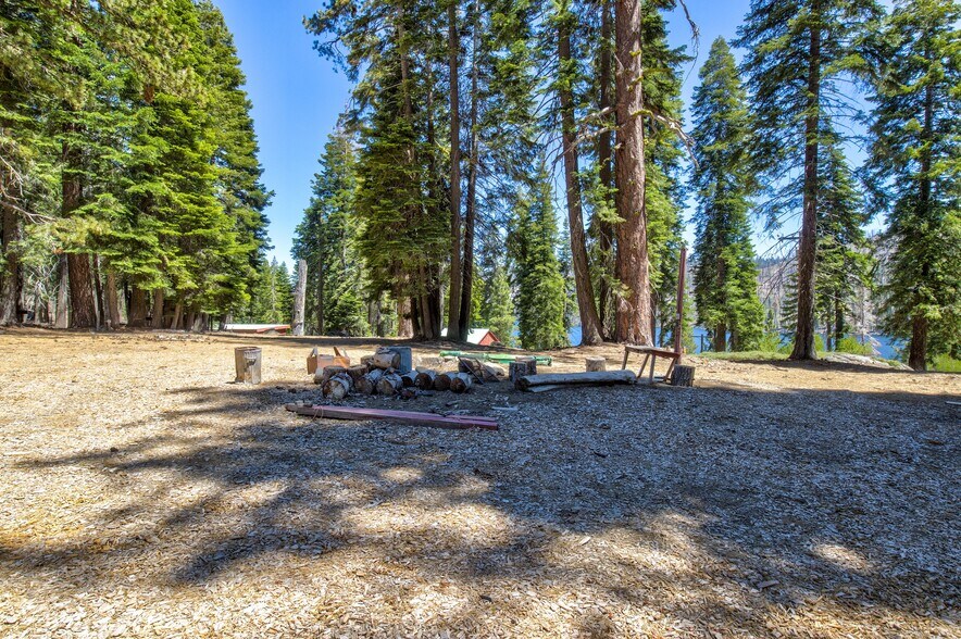 More Photos Of 61011 Cedar Crest Ln, Lakeshore Specialty For Sale