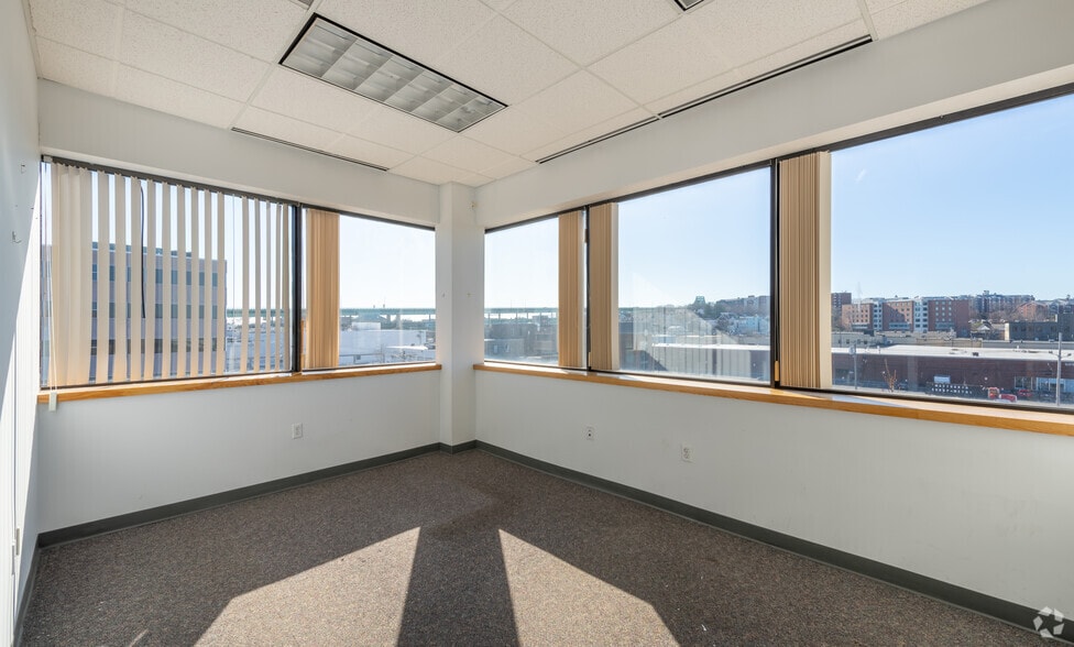 More Photos Of 90 Everett Ave, Chelsea Medical For Lease