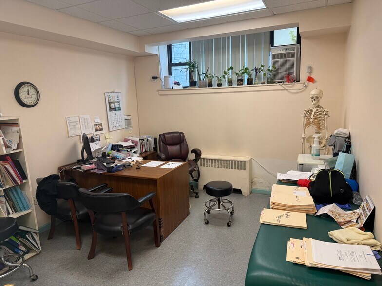 More Photos Of 37-31 149th St, Flushing Apartments For Sale