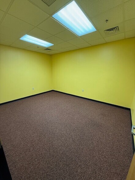 More Photos Of 2315 Catawba Valley Blvd SE, Hickory General Retail For Lease