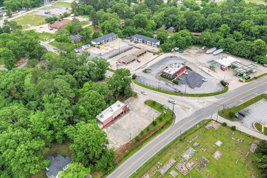 More Photos Of 115 Elm St, Lincolnton Restaurant For Lease