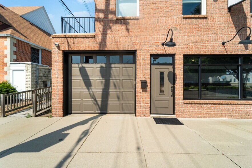 More Photos Of 214 Broadway St, Marine City Storefront For Sale